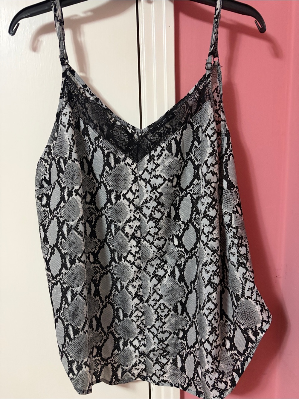 SHEIN Black and White Snake Print Lace Trim Cami Top